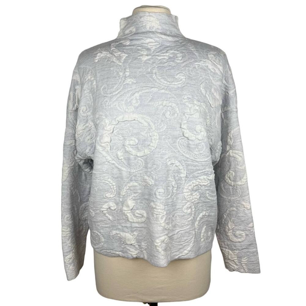 TOPSHOP | Light Blue & White Embossed Floral Mock Neck‎ Sweater | Women's 8-10